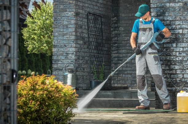 Best Rust Removal  in Southgate, FL